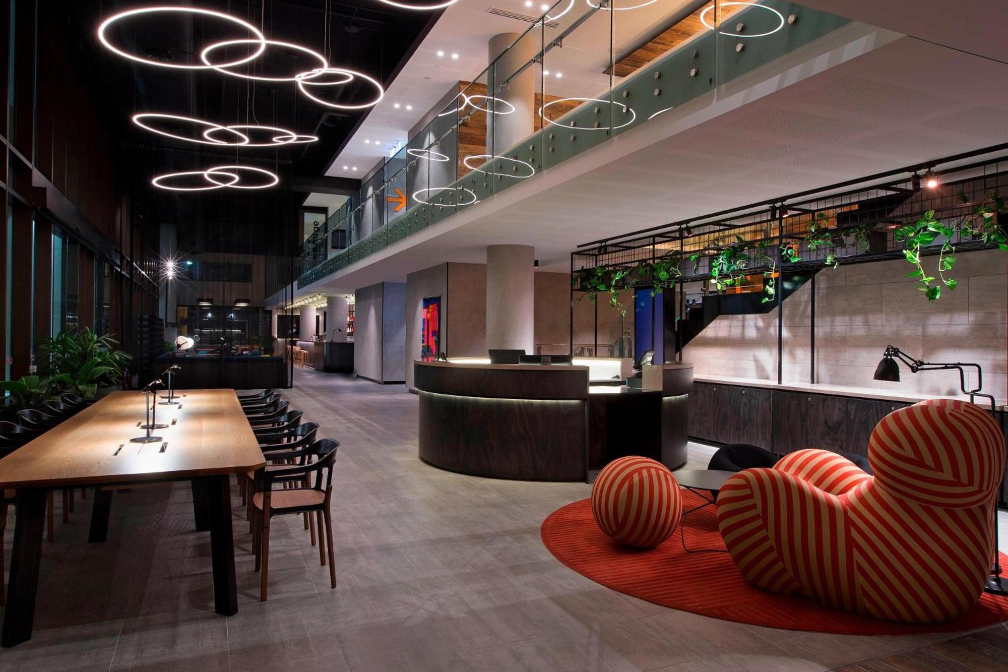 Hotel Aloft Perth Exterior foto
